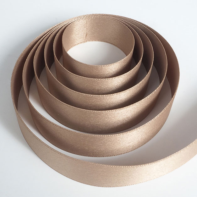 09_beige_ribbon_ribel_satin_Classic_main_2.jpg