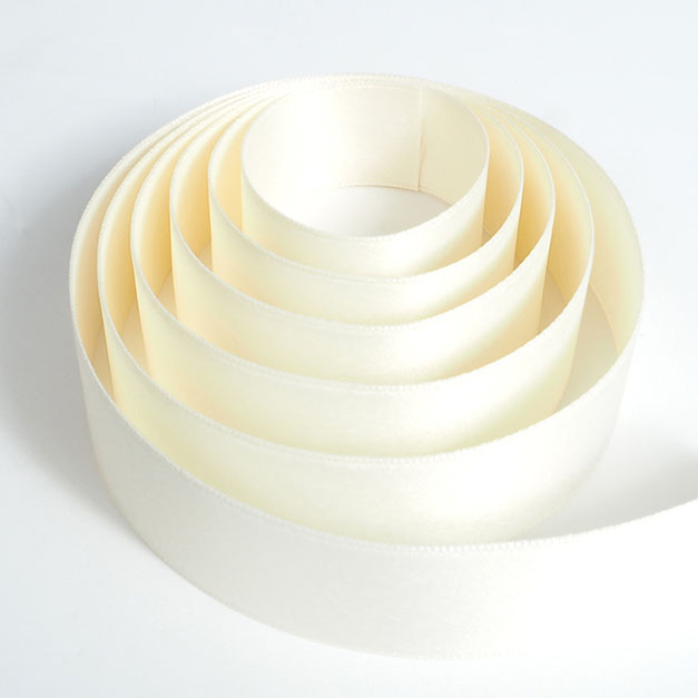 01_ivory_ribbon_ribel_satin_Classic_sub.jpg