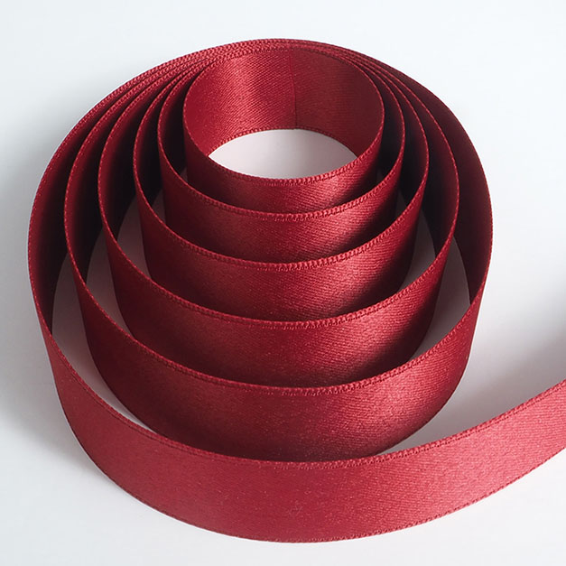 03_burgundy_ribbon_ribel_satin_Classic_sub.jpg