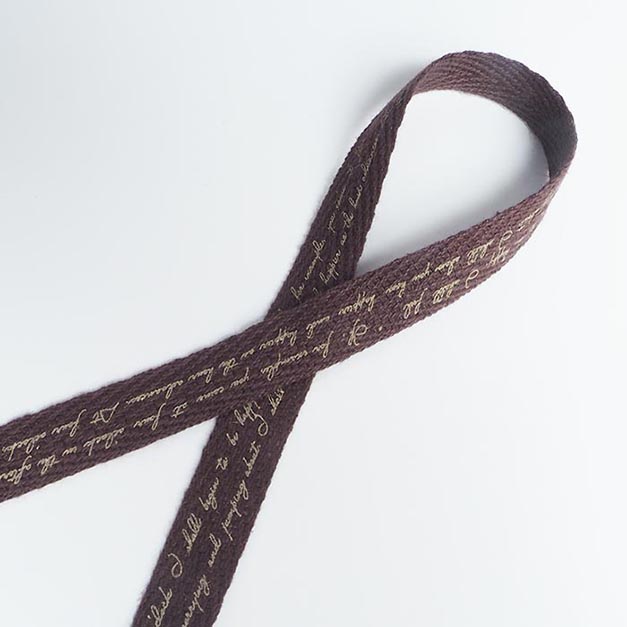 7 羊羹色(ようかんいろ)_アルファベットプリント_ヘリンボーンリボン_ribel_m.JPG