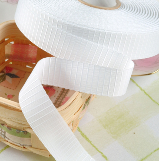 ribbon_ribel_grossgrain_rollpattern_whitecolor.jpg