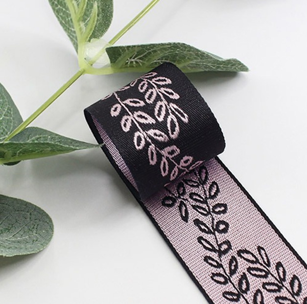 #02 black-pink.jpg
