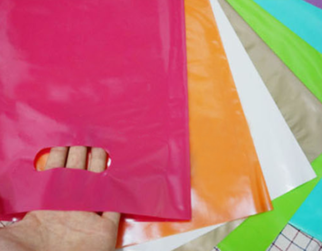 plasticbags1-6.png