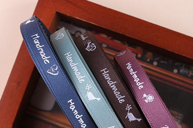 白文字 Handmadeラベル2.jpg