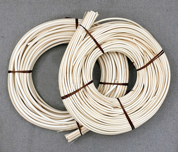 ラタン(籐) 丸芯 生成り 57mm3.jpg