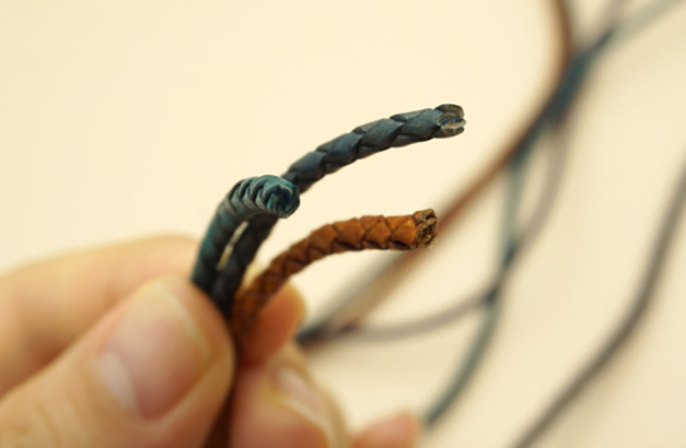 牛革 編み込み丸紐 05.jpg